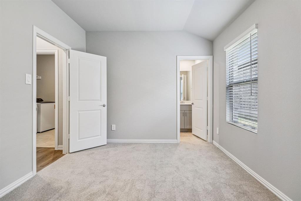 Lakehaven - Residential