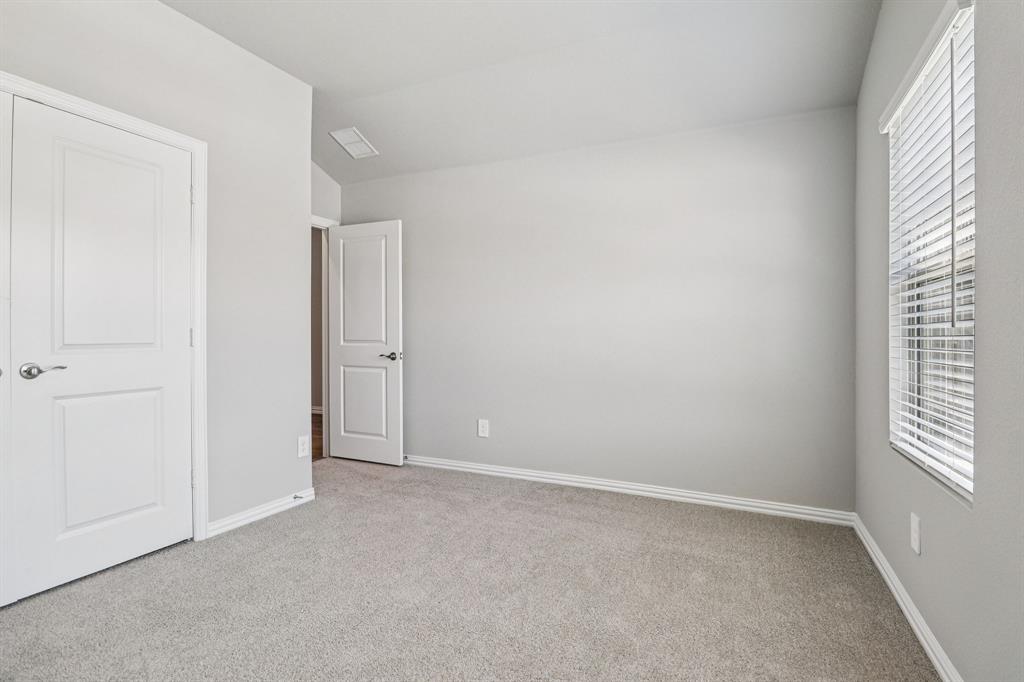 Lakehaven - Residential