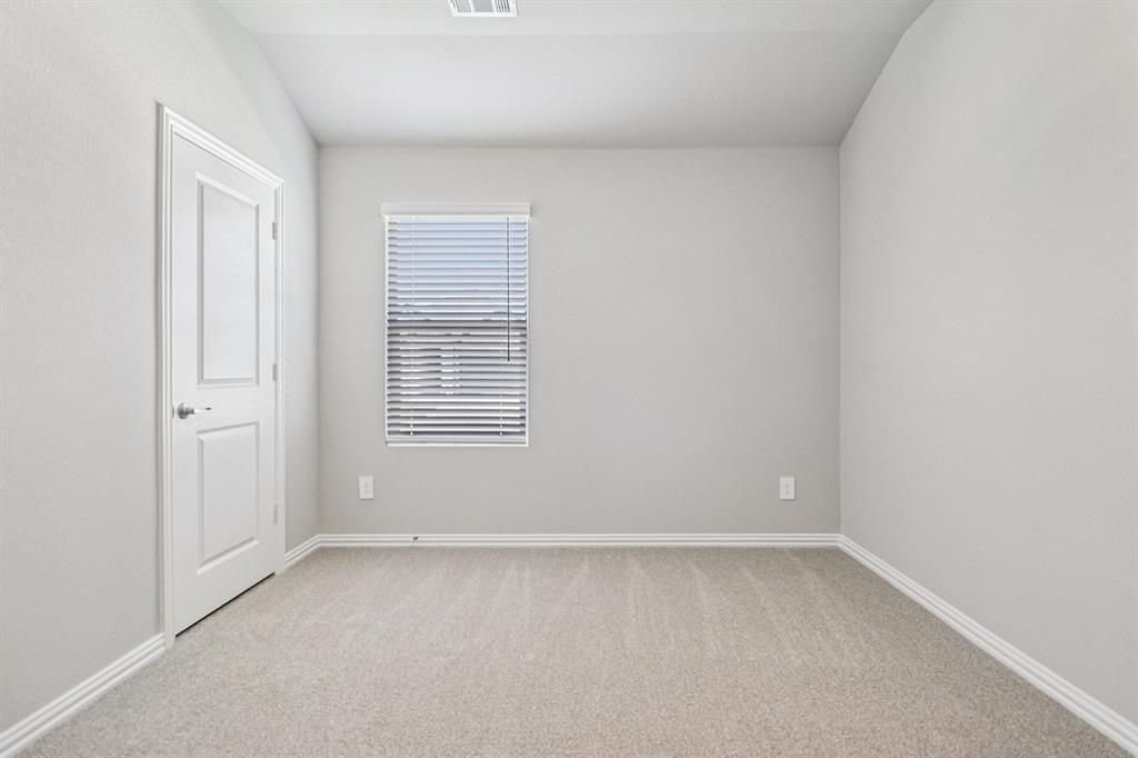 Lakehaven - Residential