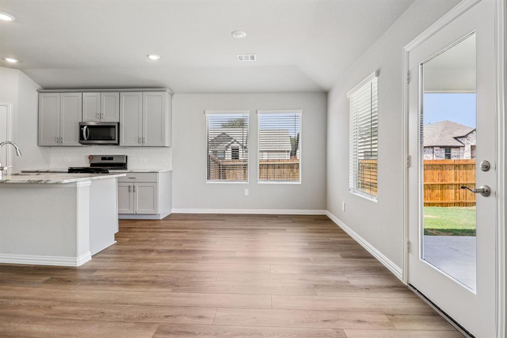 Lakehaven - Residential