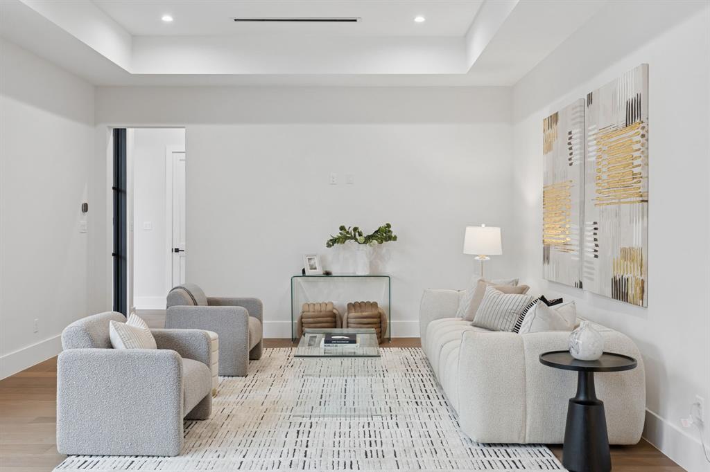 Oakbrook Hills Sub - Residential