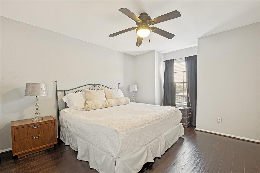 Ashton Square Condo - Residential