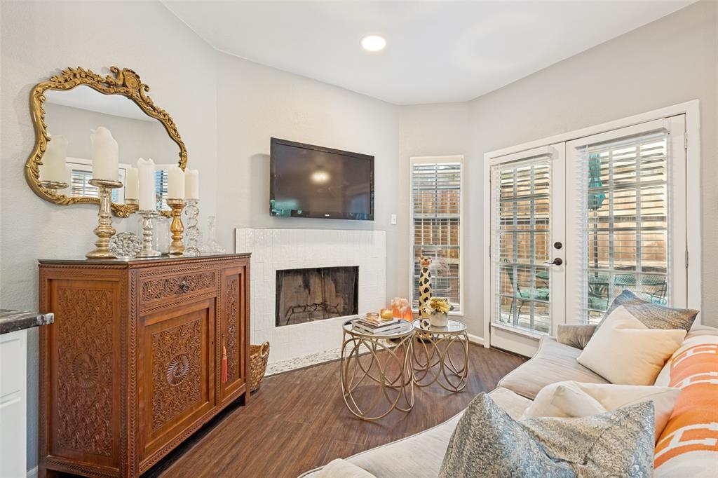Ashton Square Condo - Residential