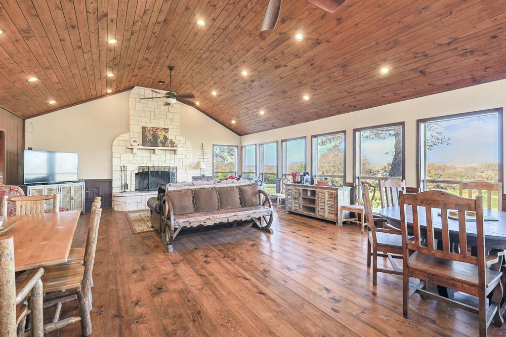 1344 SUSAN E FLANIGAN SURVEY - Farm