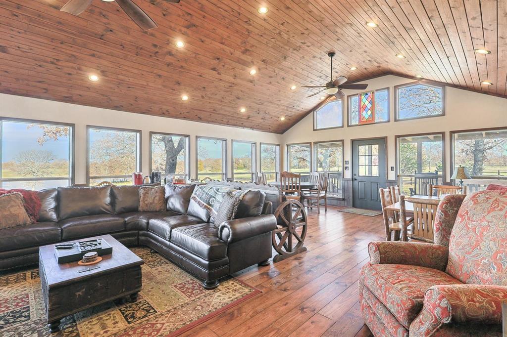 1344 SUSAN E FLANIGAN SURVEY - Farm