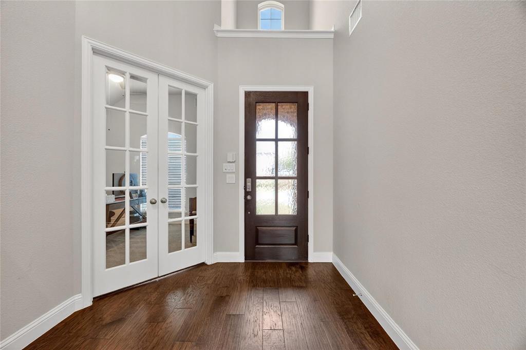 704 Corner Post Path