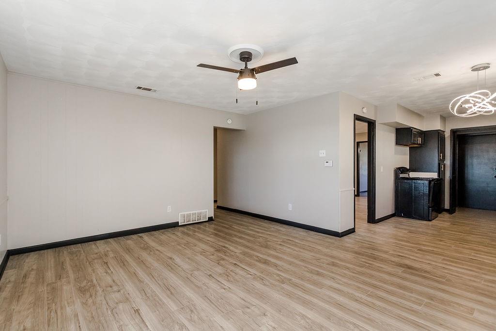 Singing Hills - Residential