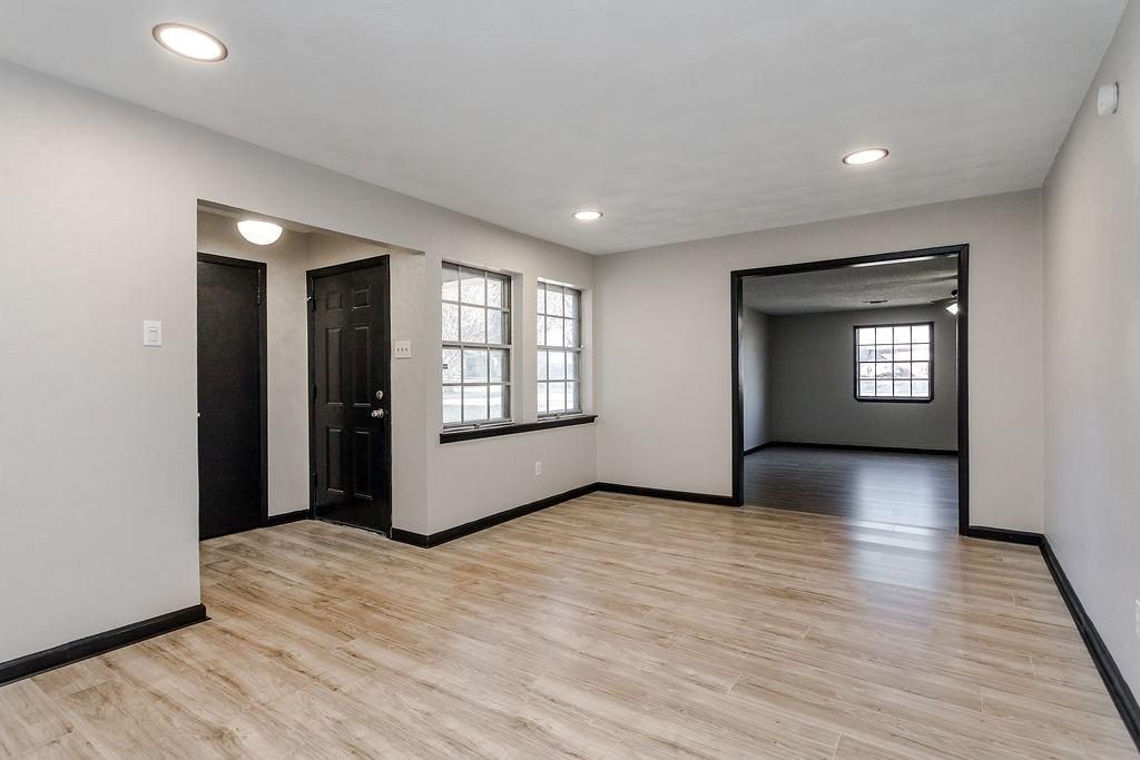 Singing Hills - Residential