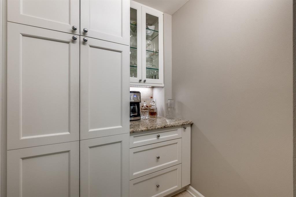 Beverly On Turtle Creek - Residential