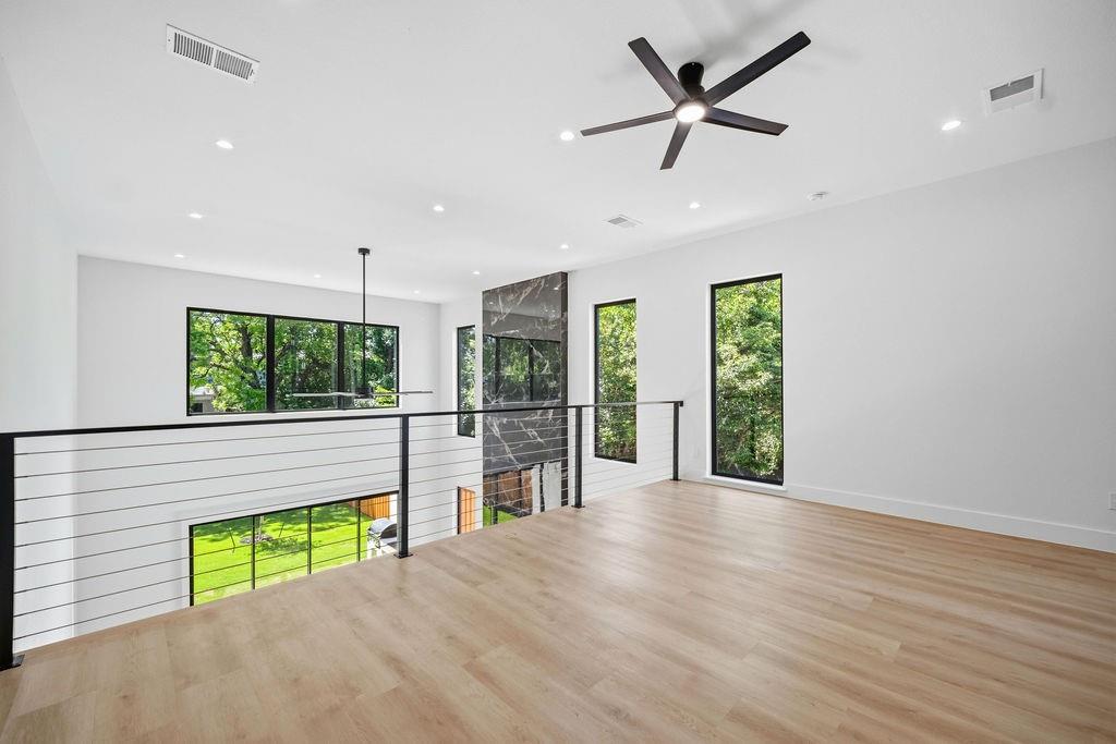 Clifton Place 02 - Residential