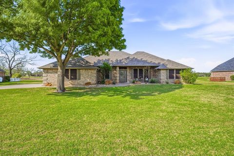 5910 Dog Leg Court Granbury TX 76049