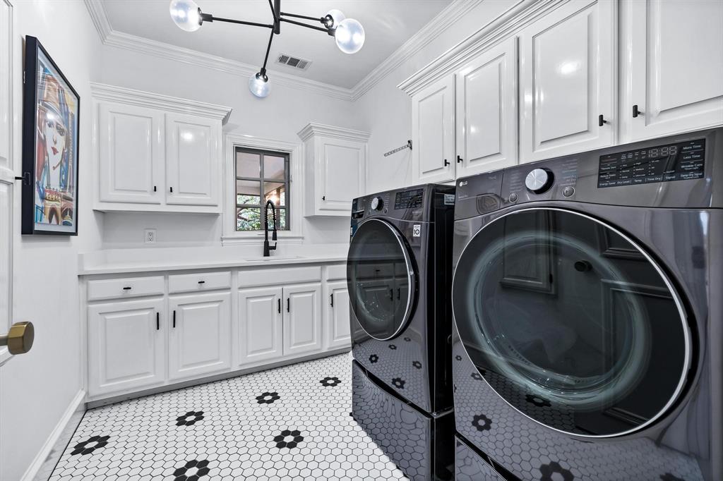 University Heights Sec 03 - Residential