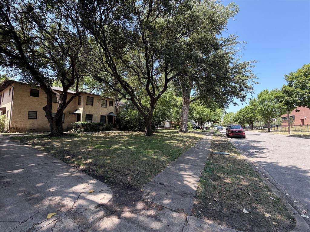 5332 Glenwick Lane
