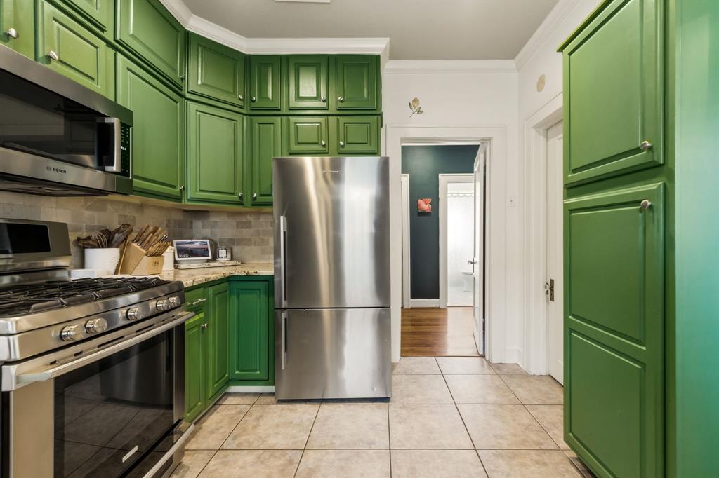 Hollywood - Residential