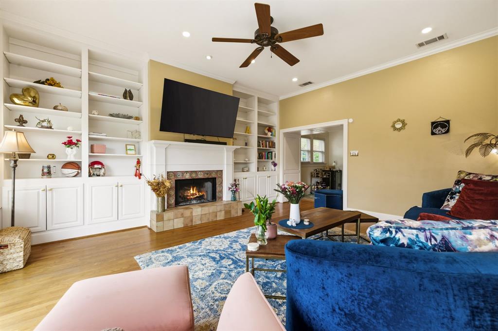 Hollywood - Residential