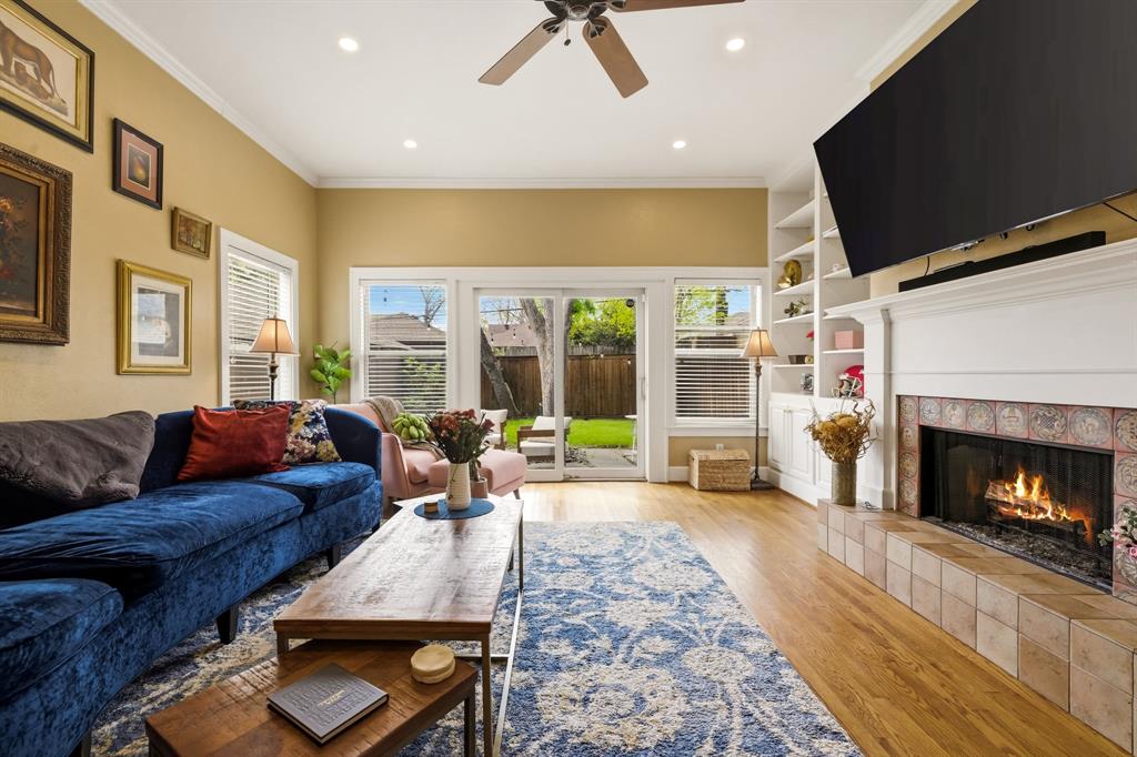 Hollywood - Residential