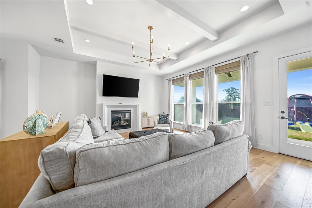 Aledo, Texas 76008, United States, 3 Bedrooms Bedrooms, ,2 BathroomsBathrooms,Residential,Pending,198718