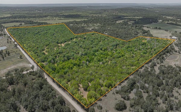 ADDRESS PRIVATE, MINGUS, TX 76463 - Image bdbb2fbe3a34c237ff5f9ca8decbef4f/4193947905