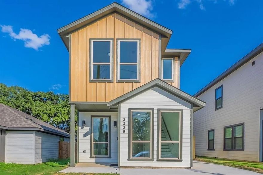 New construction! Located just minutes from downtown Dallas with convenient access to DART, this beautiful modern 3-bedroom, 3-bath home offers comfort, space, and modern convenience all with no HOA. The open floor plan includes a versatile upstairs sitting area, perfect for a home office, reading nook, or second living space. Enjoy the privacy of a gated yard and unwind on the charming and cozy covered porch, ideal for relaxing mornings or evening gatherings. With plenty of room to spread out and a prime location near the city’s best dining, shopping, and entertainment, this home is ready for you to make it your own. Home is for SALE or LEASE. Fridge and WD will be installed if leased. If purchased, home comes with a basic new build 3 year home warranty from 2-10 Home Warranty company. Downpayment assistance available for those who qualify*