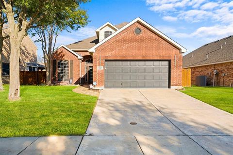 3220 Serpis Grand Prairie TX 75054