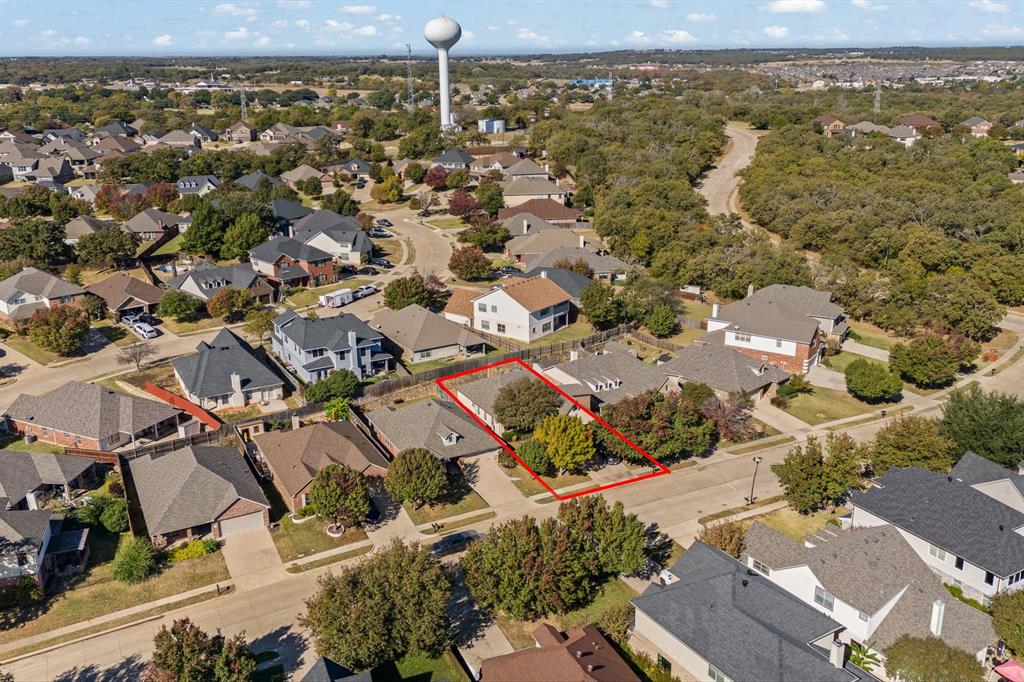 2916 Shoreline Drive