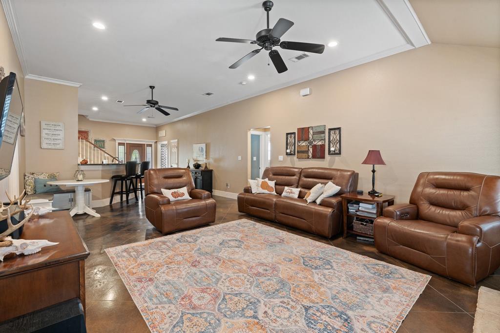 Mountain Valley Lake Tr - Residential