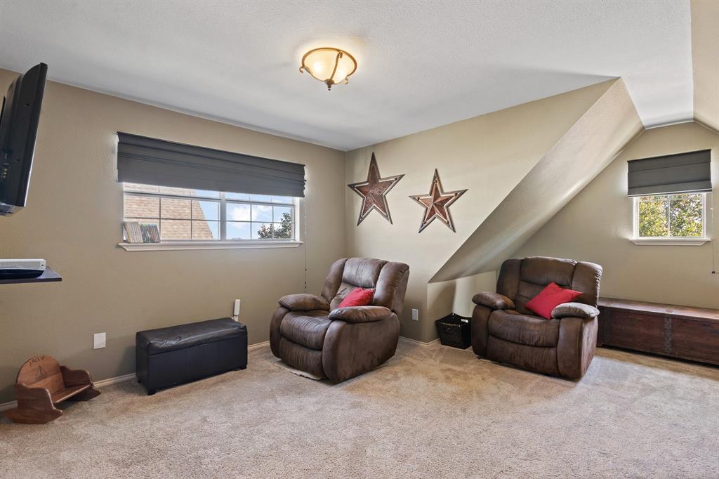 Mountain Valley Lake Tr - Residential