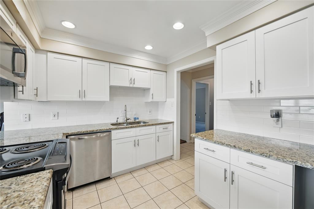 Fort Worth, Texas 76133, United States, 3 Bedrooms Bedrooms, ,2 BathroomsBathrooms,Residential,Active,116781