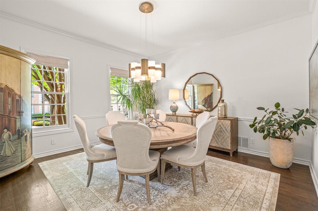 3713 Black Canyon Road