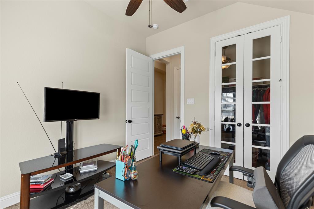 Waxahachie, Texas 75165, United States, 4 Bedrooms Bedrooms, ,2 BathroomsBathrooms,Residential,Pending,79950