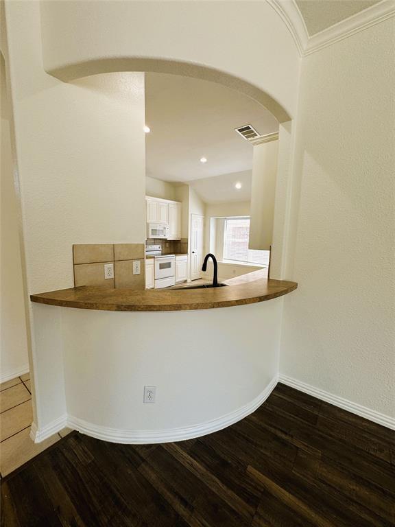 Coventry Hills Add - Residential Lease