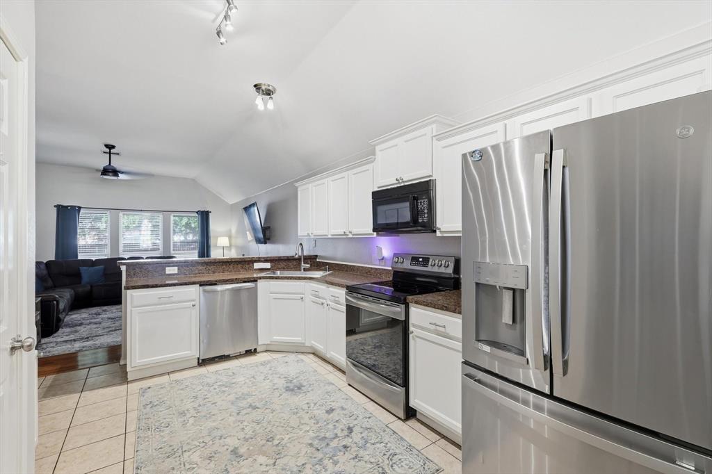 Chisholm Spgs - Residential