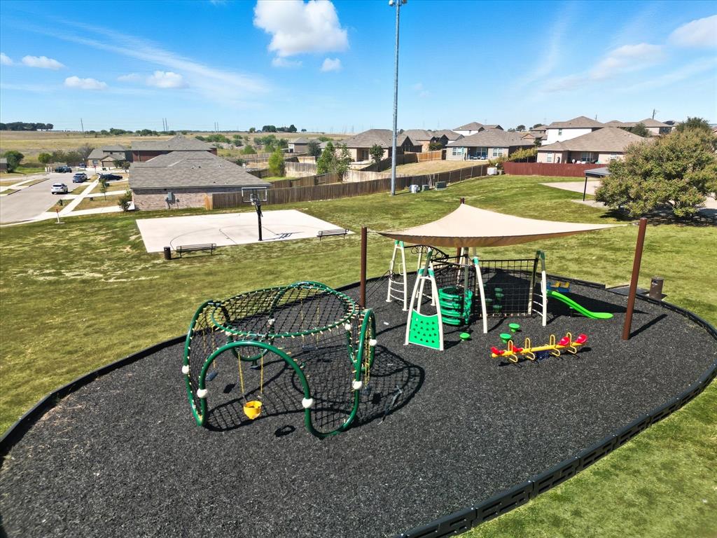 Chisholm Spgs - Residential