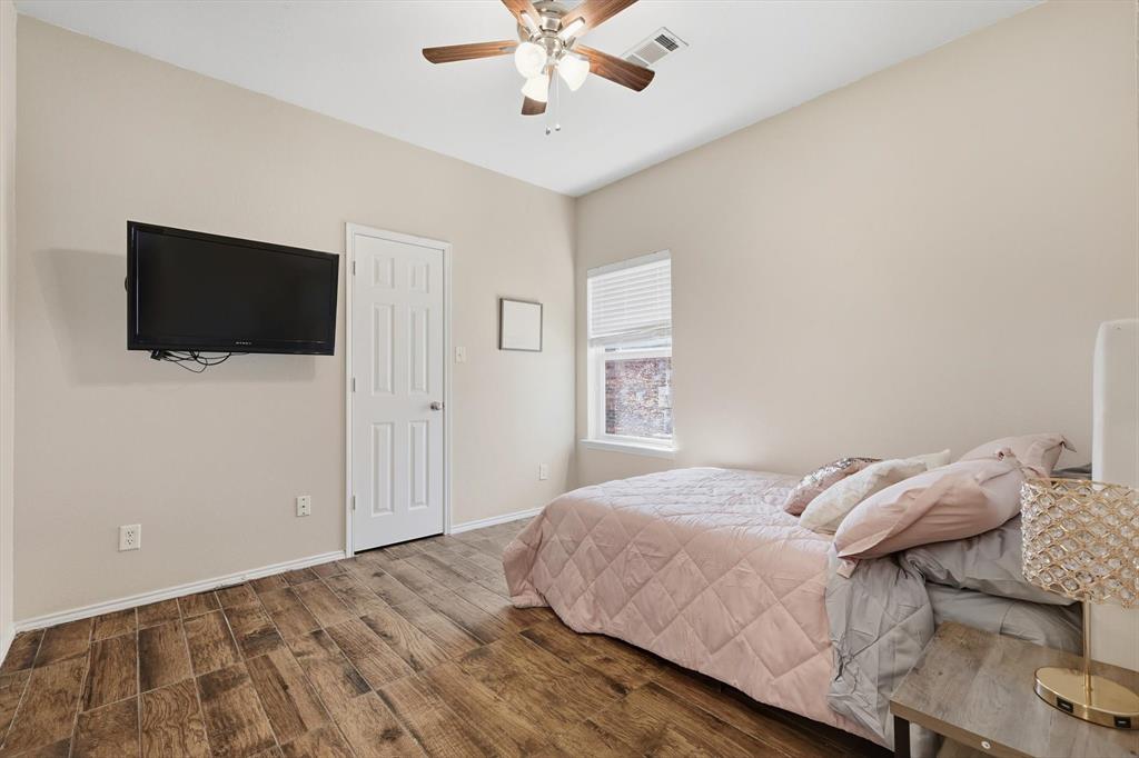 Chisholm Spgs - Residential