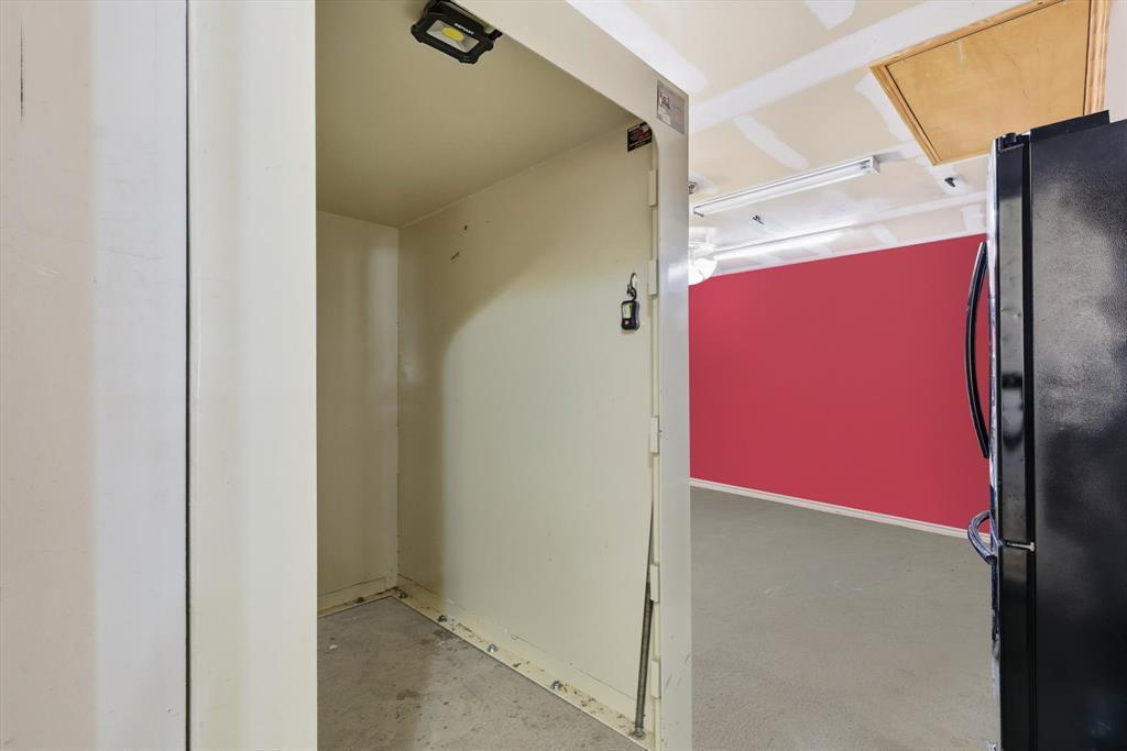 Chisholm Spgs - Residential