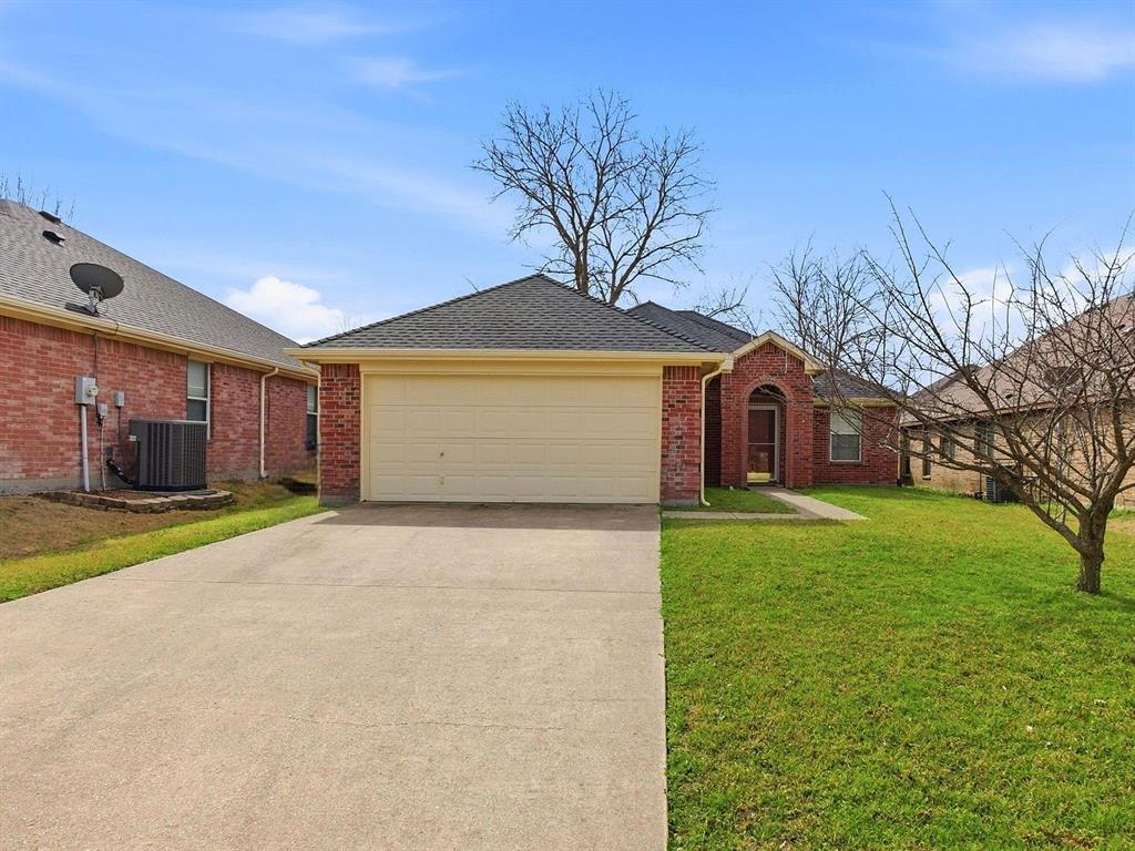 90 Elmwood Trail
