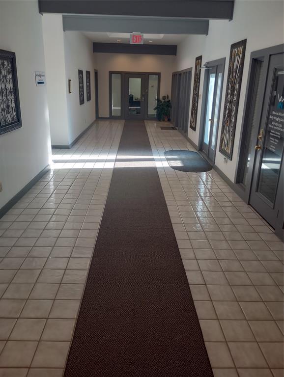 2900 W Park Row Drive