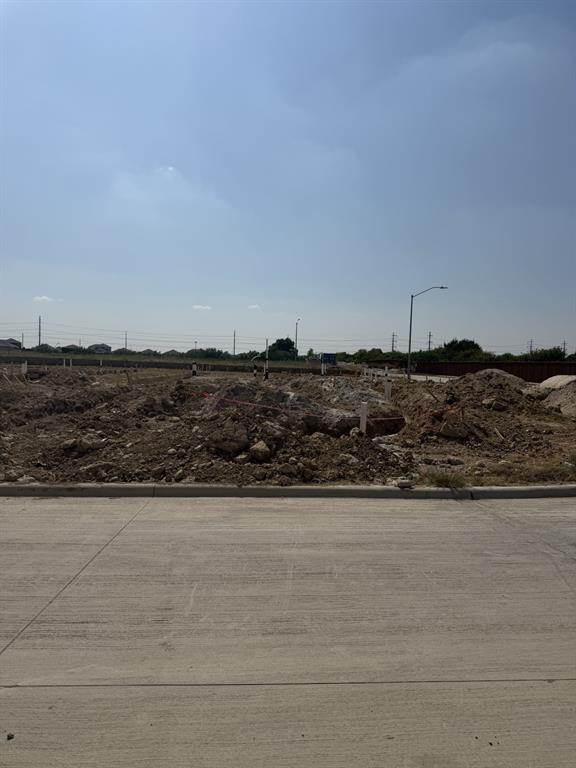 10069 Leeway Trail