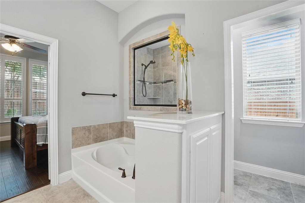 Saginaw, Texas 76131, United States, 4 Bedrooms Bedrooms, ,3 BathroomsBathrooms,Residential,Active,120455