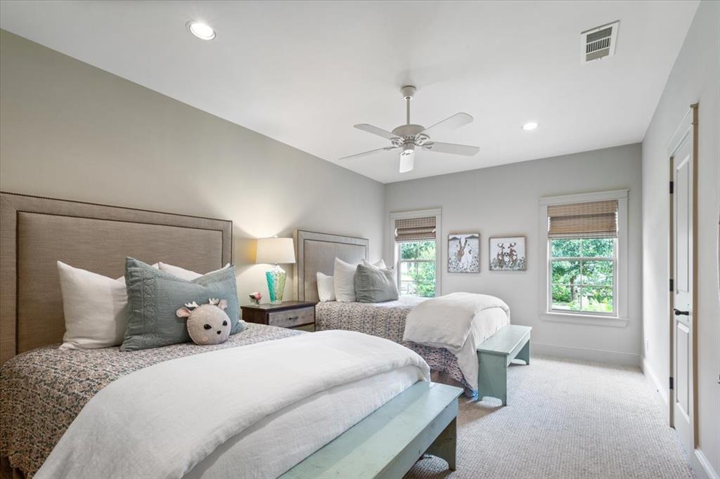 Moore Lewis - Residential