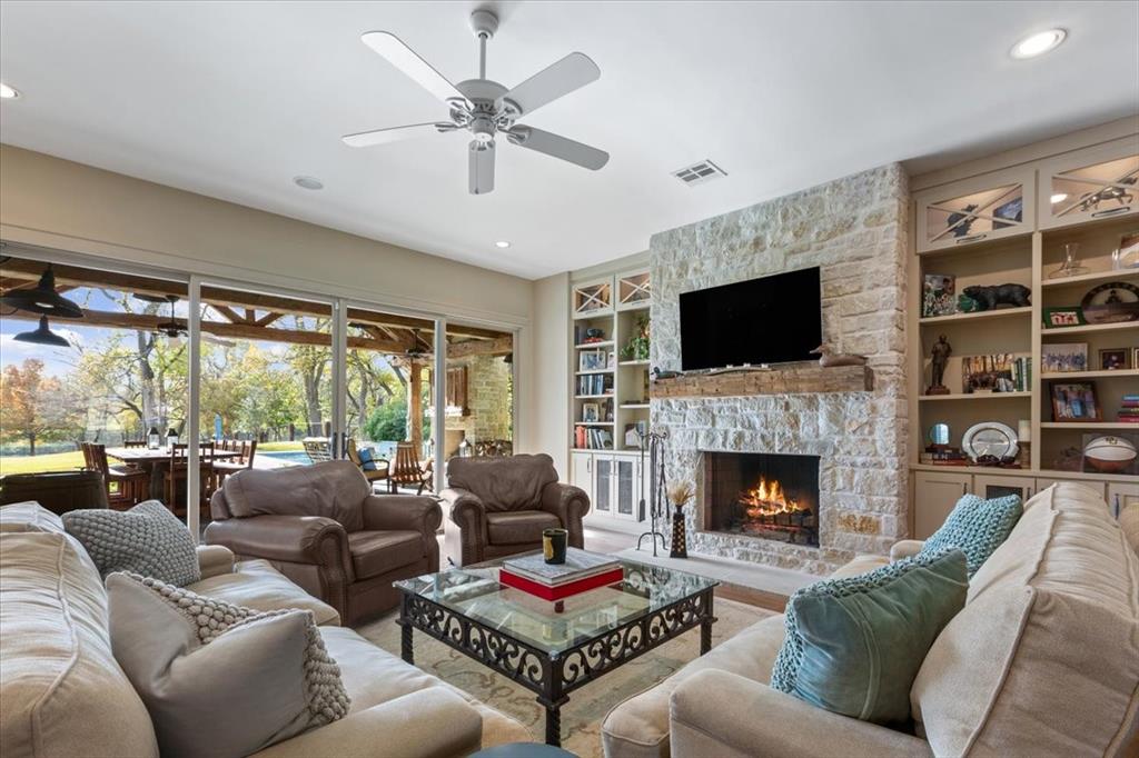 Moore Lewis - Residential