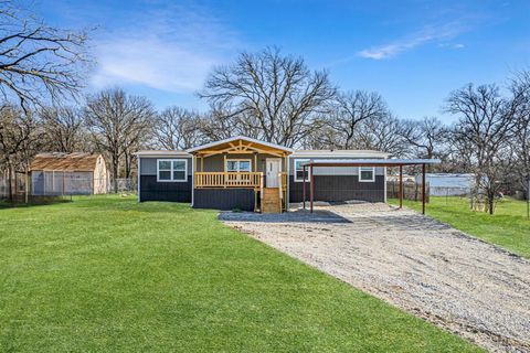 2013 Spring Court Azle TX 76020