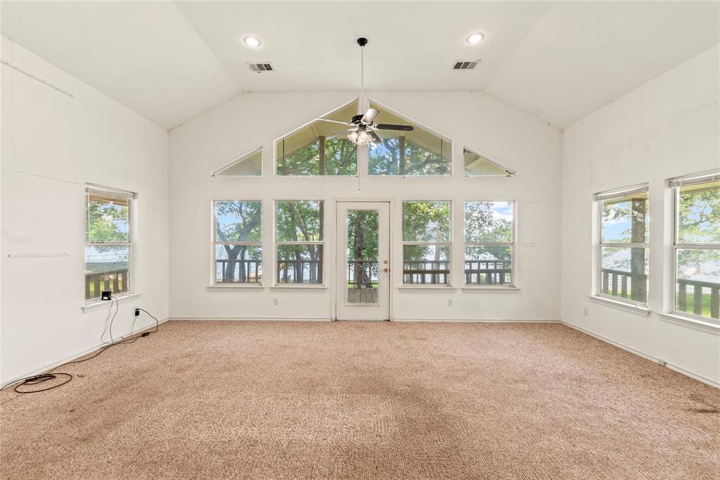 832 Oak Landing Circle