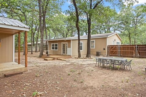 A home in Granbury