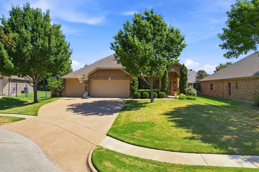 102 Chase Oaks Court