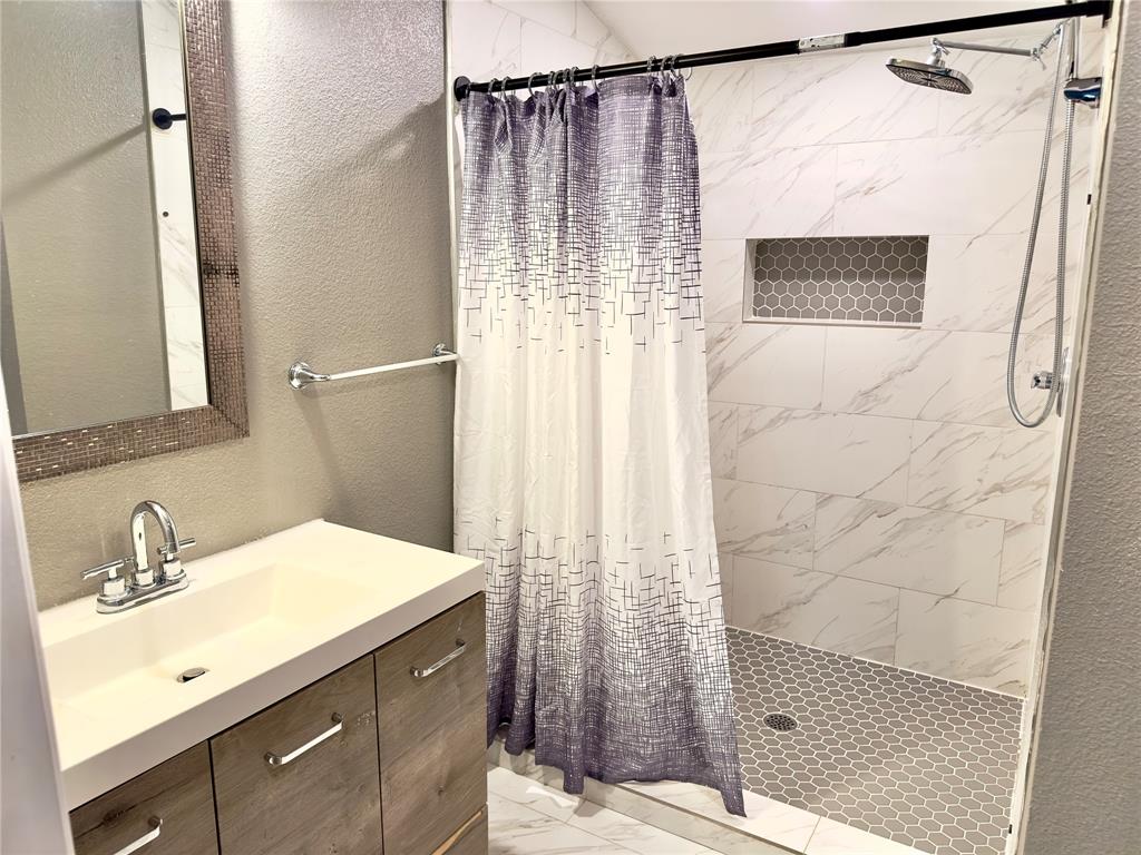 Farmdale Estate Add - Residential Lease