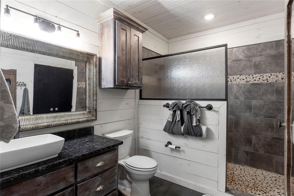 NA - Commercial Sale