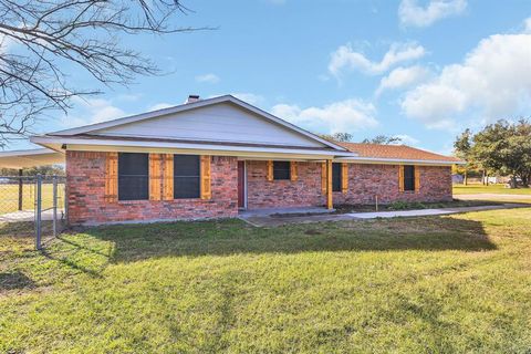 A home in Joshua