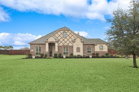 A home in Waxahachie