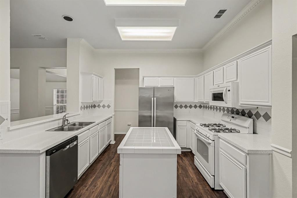 11709 Amber Valley Drive
